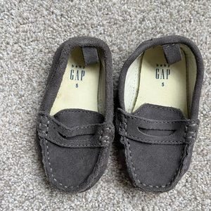Baby Gap dress shoes —Loafers